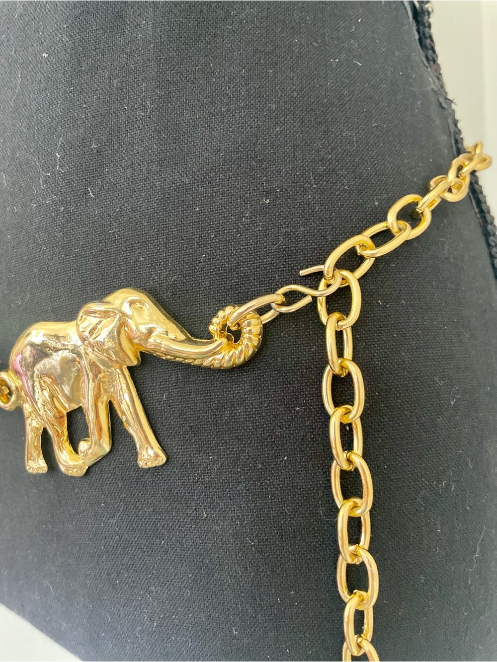 Vintage Elephant Gold Chain Belt - Picture 4 of 8